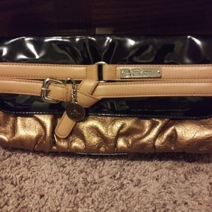 Jessica simpson clutch